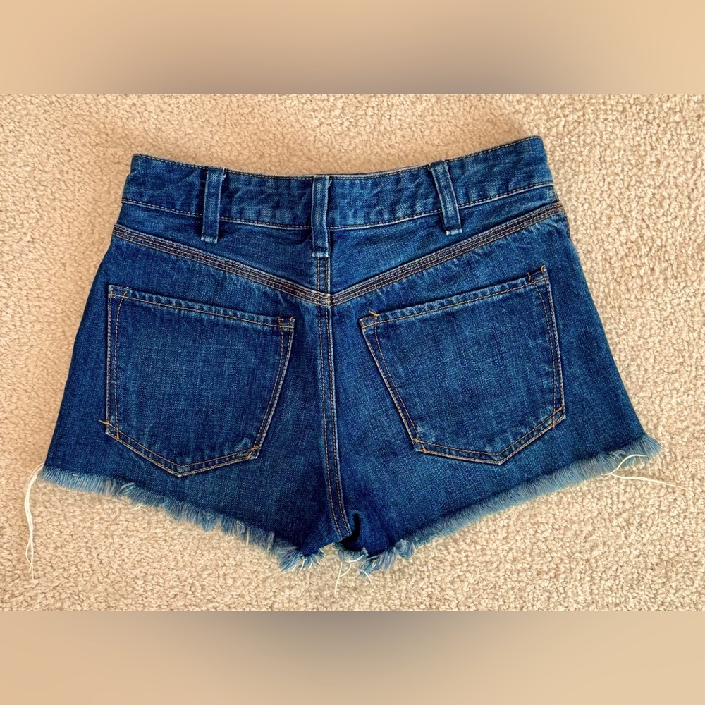 Free People Button Fly Distressed Cut-Off Jean Shorts Festival Grunge Size 25 - Picture 2 of 6